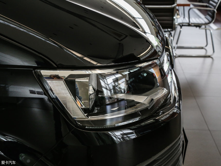 2017P· 2.0TSI (q)m 8