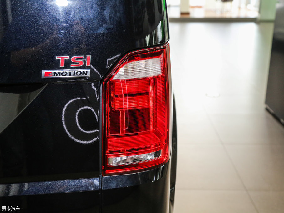 2017P· 2.0TSI (q)m 8