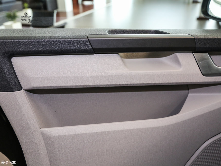 2017��P·�� 2.0TSI ������m�� 8��