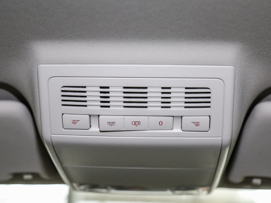 2017P· 2.0TSI (q)m 8