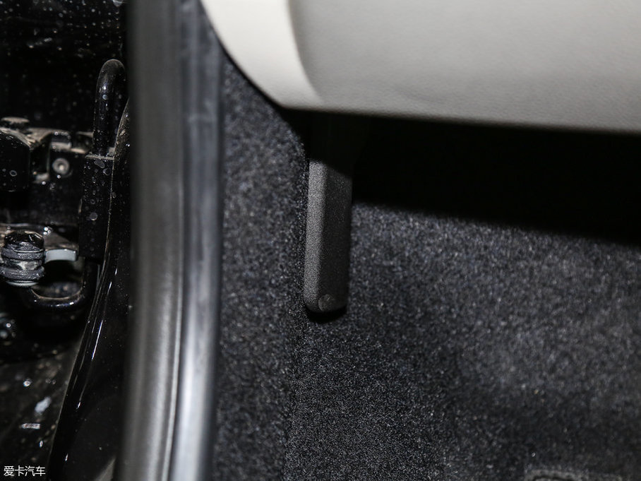 2017��P·�� 2.0TSI ������m�� 8��