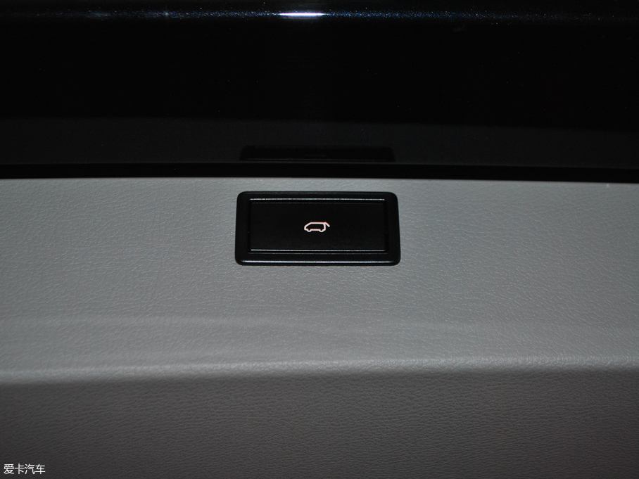 2017��P·�� 2.0TSI �����A�� 7��