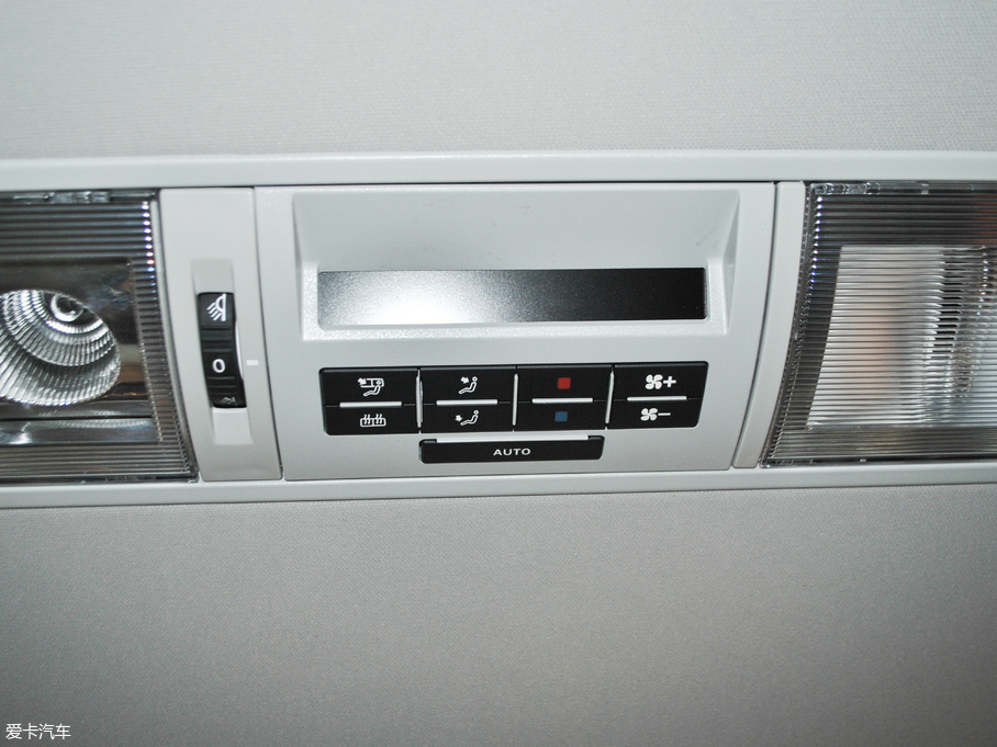 2017��P·�� 2.0TSI �����A�� 7��