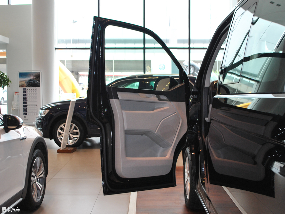 2017��P·�� 2.0TSI �����A�� 7��