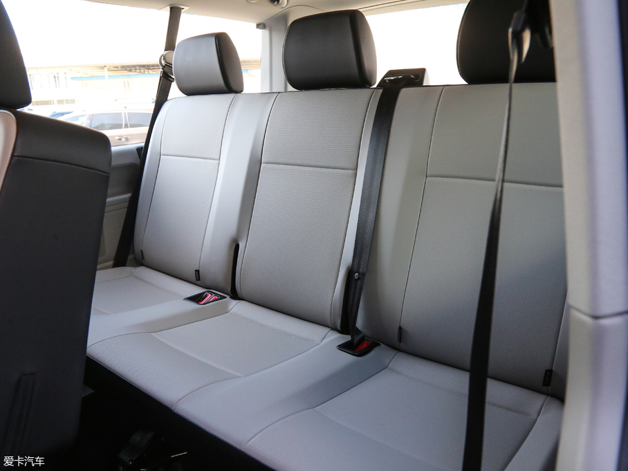 2017��P·�� 2.0TSI ������m�� 8��