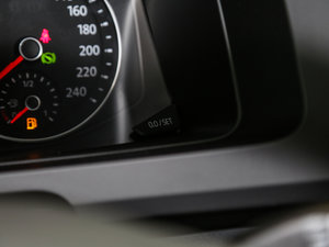 20172.0TSI m 8 п؅^