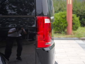 20172.0TSI (q)m 7 (x)(ji)^