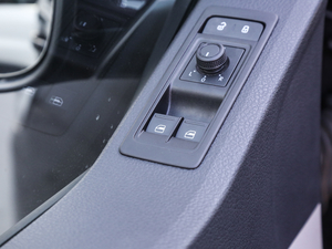 20172.0TSI m 8 {܇ƅ^	