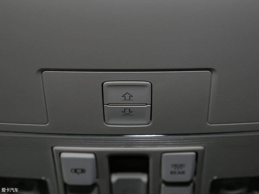 2018Tiguan 330TSI (q)