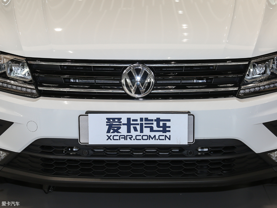 2018Tiguan 280TSI 򌾫Ӣ