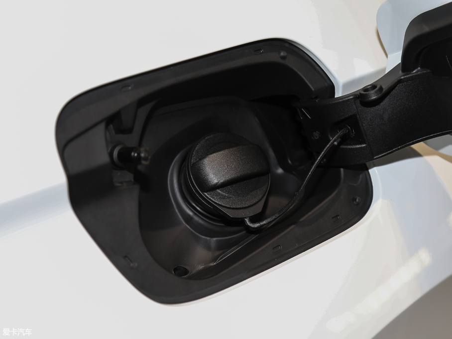 2018Tiguan 280TSI 򌾫Ӣ