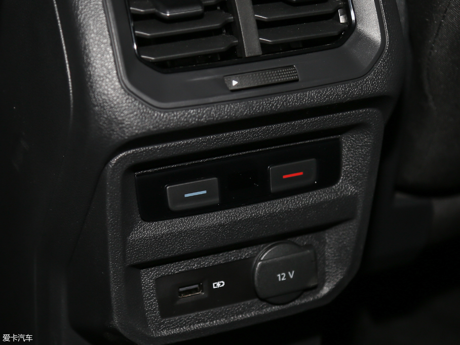 2018Tiguan 280TSI 򌾫Ӣ