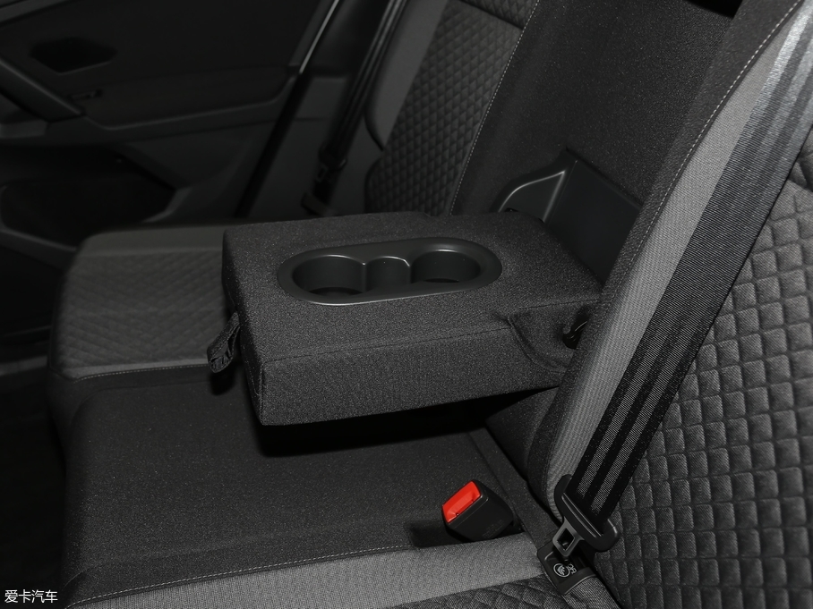 2018Tiguan 280TSI 򌾫Ӣ