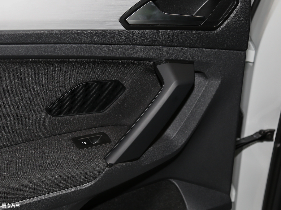 2018Tiguan 280TSI 򌾫Ӣ