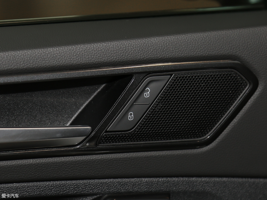 2018Tiguan 280TSI (q)Ӣ