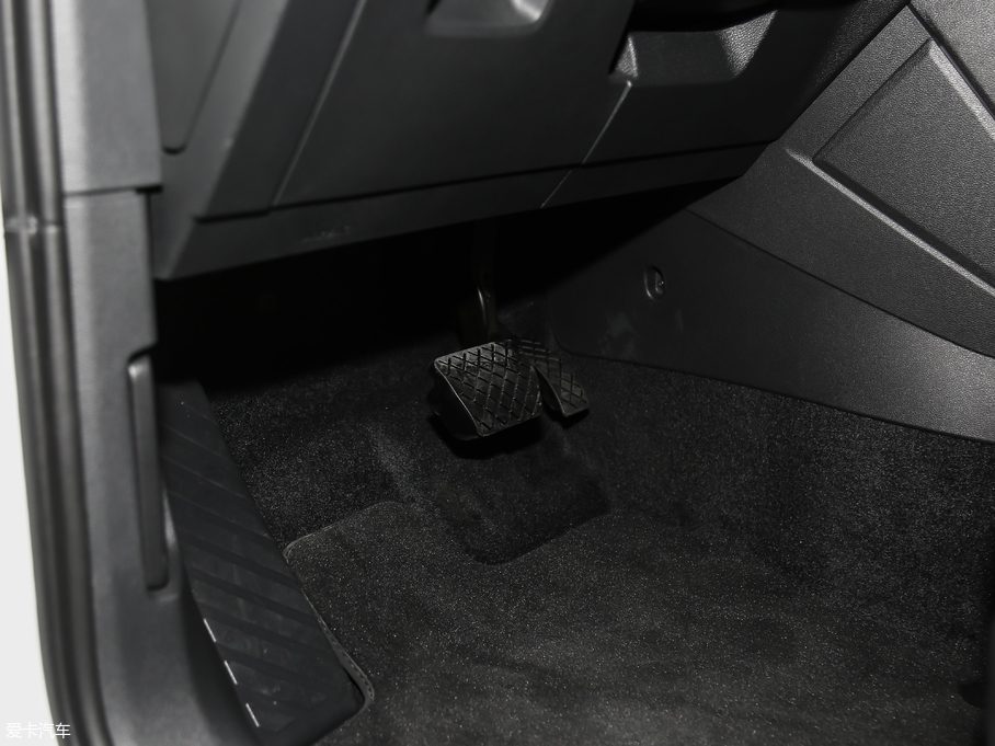 2018Tiguan 280TSI 򌾫Ӣ