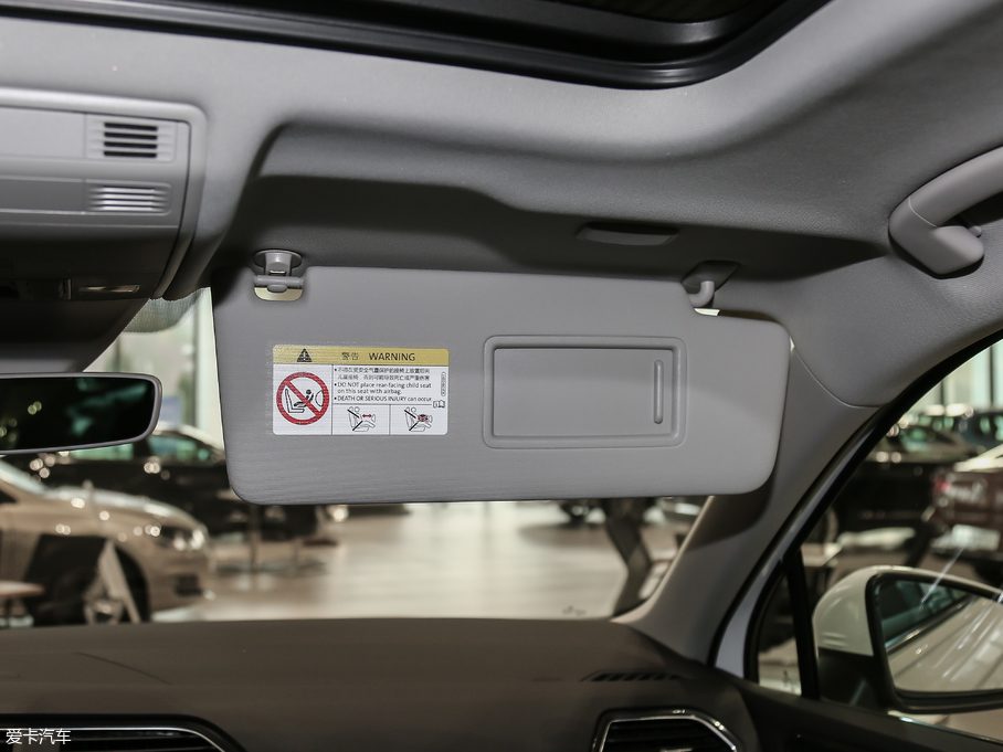 2018Tiguan 280TSI 򌾫Ӣ