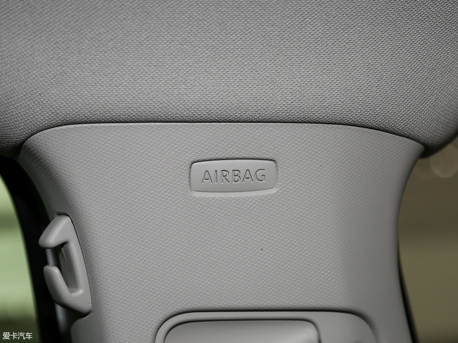 2018Tiguan 280TSI 򌾫Ӣ