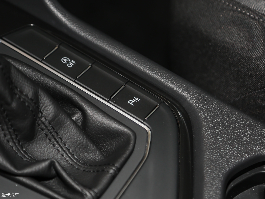 2018Tiguan 280TSI 򌾫Ӣ