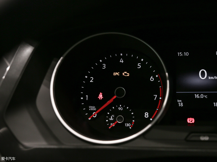 2018Tiguan 280TSI 򌾫Ӣ