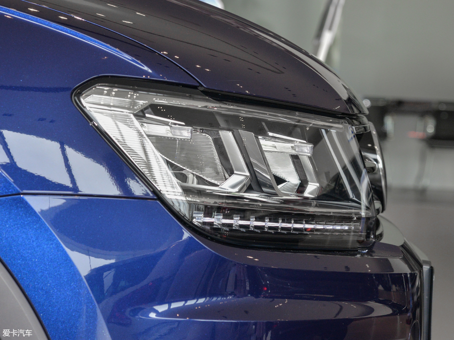 2018Tiguan 280TSI 򌾫Ӣ