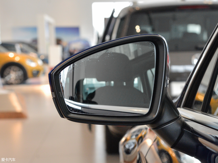 2018Tiguan 280TSI 򌾫Ӣ