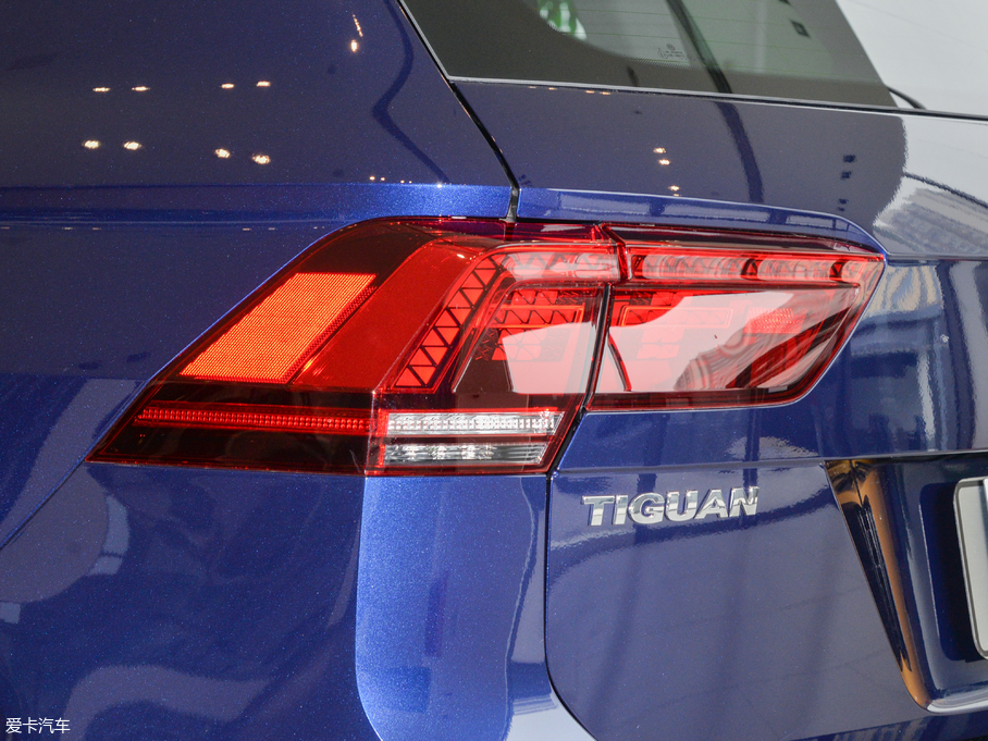 2018Tiguan 280TSI 򌾫Ӣ