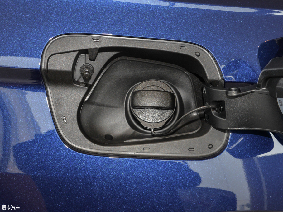 2018Tiguan 280TSI 򌾫Ӣ