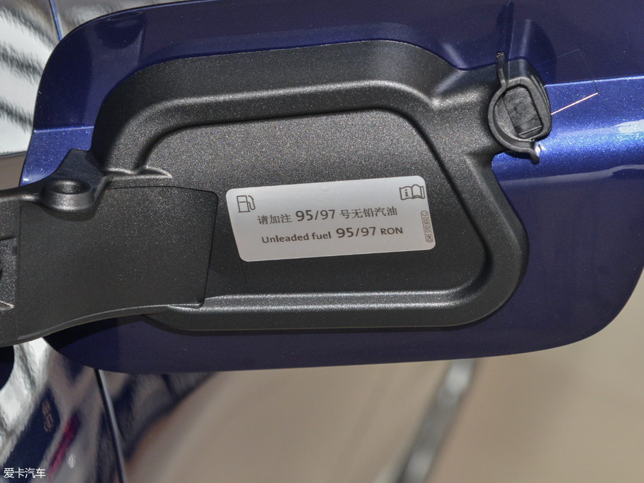 2018Tiguan 280TSI 򌾫Ӣ