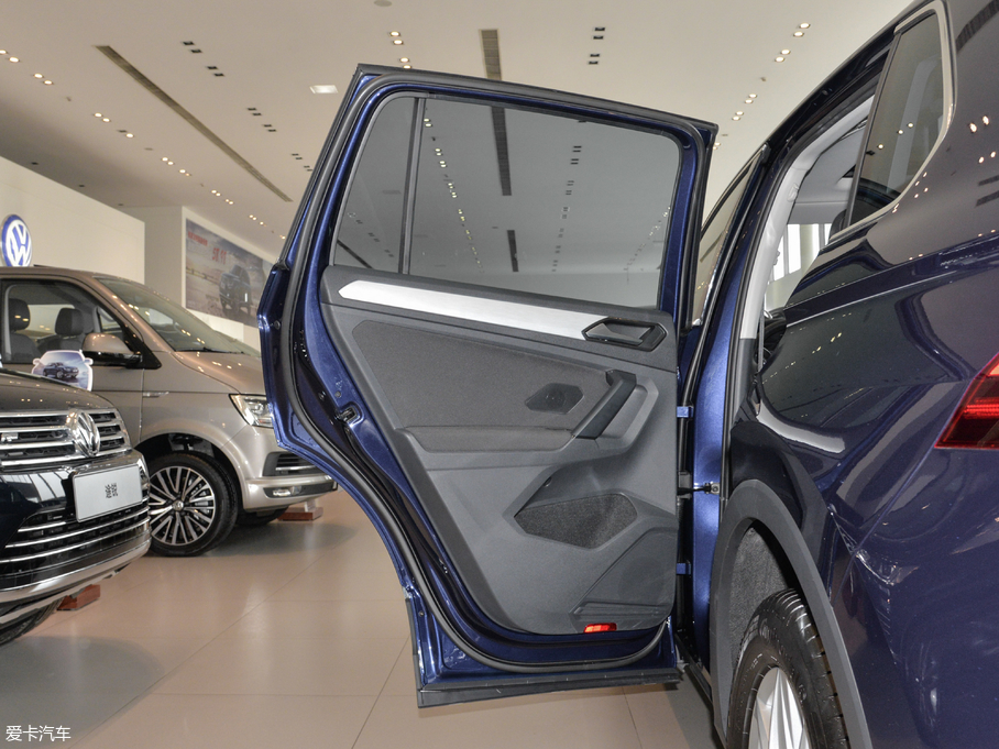 2018Tiguan 280TSI 򌾫Ӣ