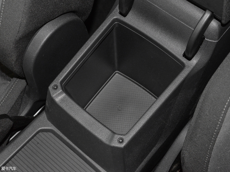 2018Tiguan 280TSI 򌾫Ӣ