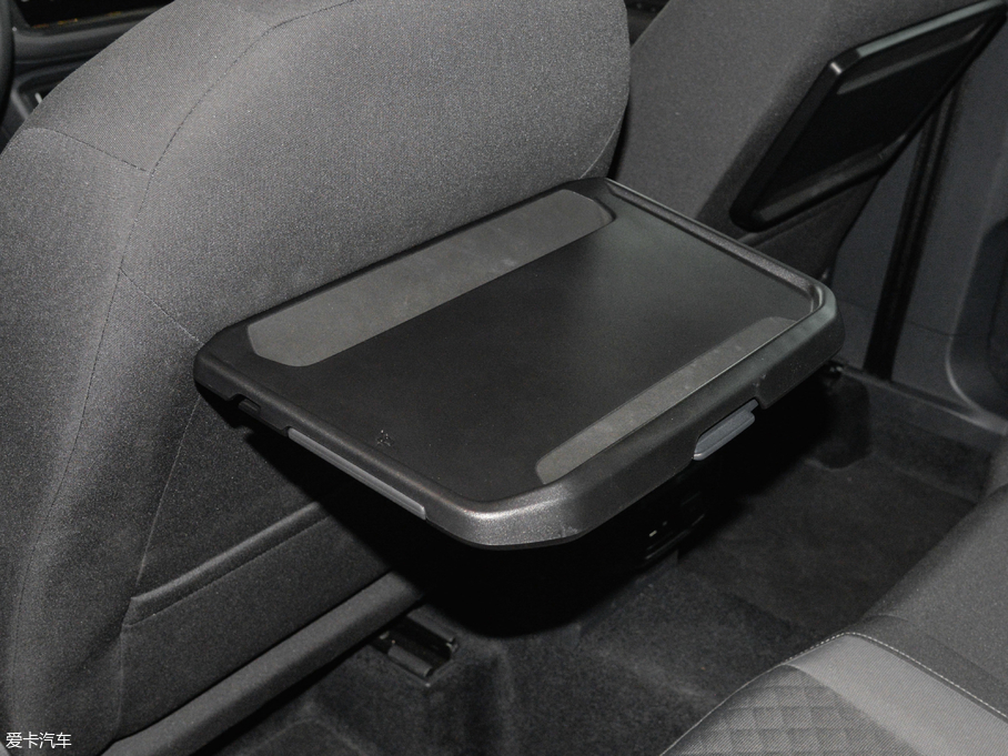 2018Tiguan 280TSI 򌾫Ӣ