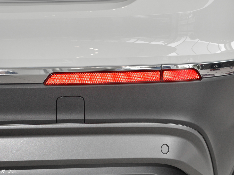 2018Tiguan 330TSI 򌄓