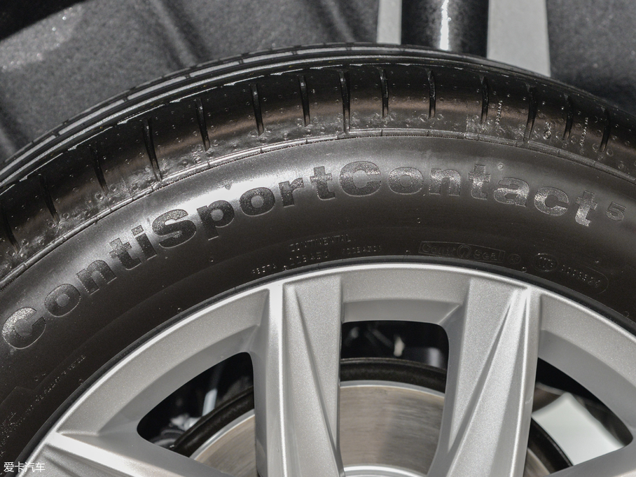 2018Tiguan 330TSI 򌄓