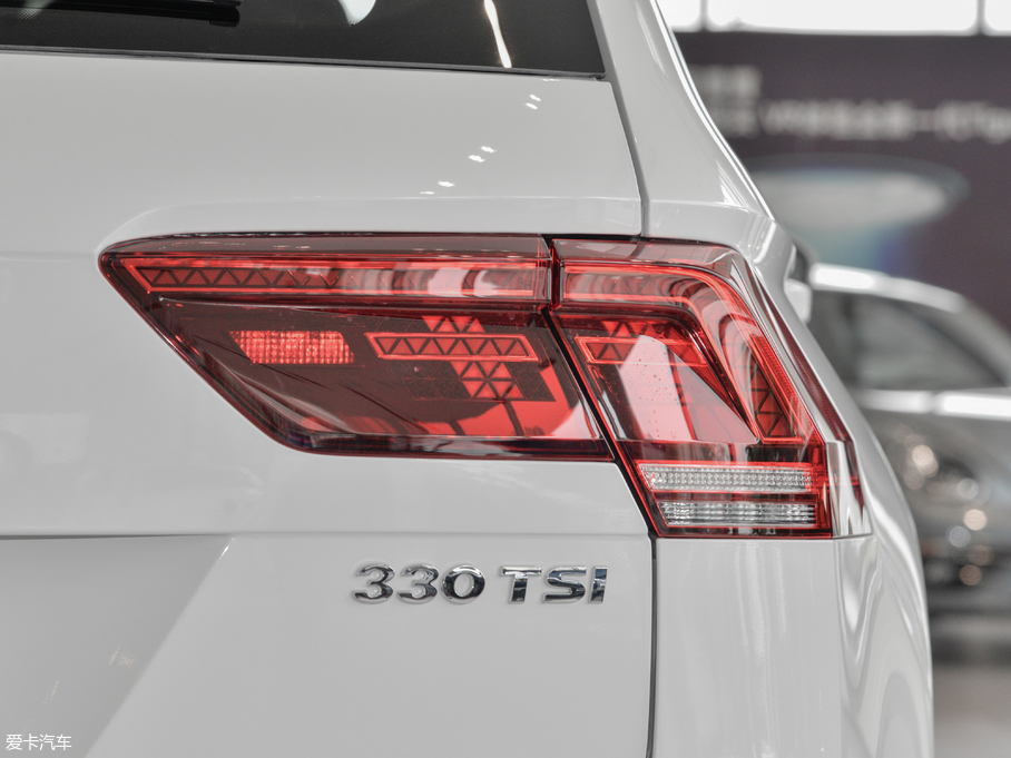 2018Tiguan 330TSI 򌄓