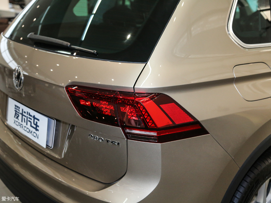 2018Tiguan 280TSI 򌾫Ӣ