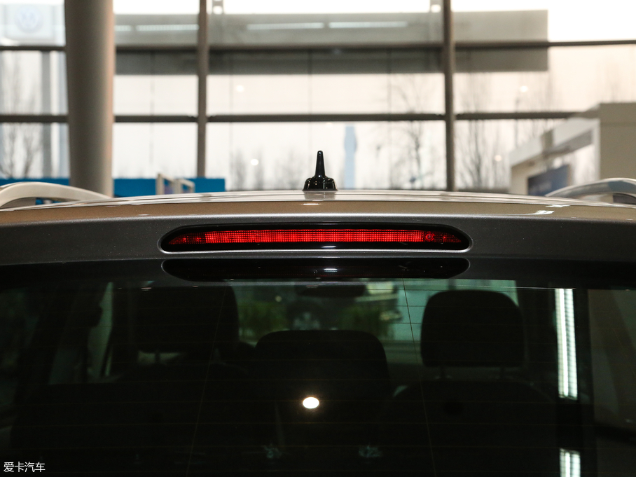 2018Tiguan 280TSI 򌾫Ӣ