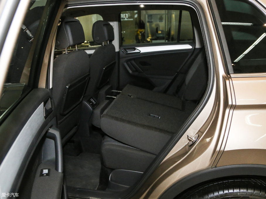 2018Tiguan 280TSI 򌾫Ӣ