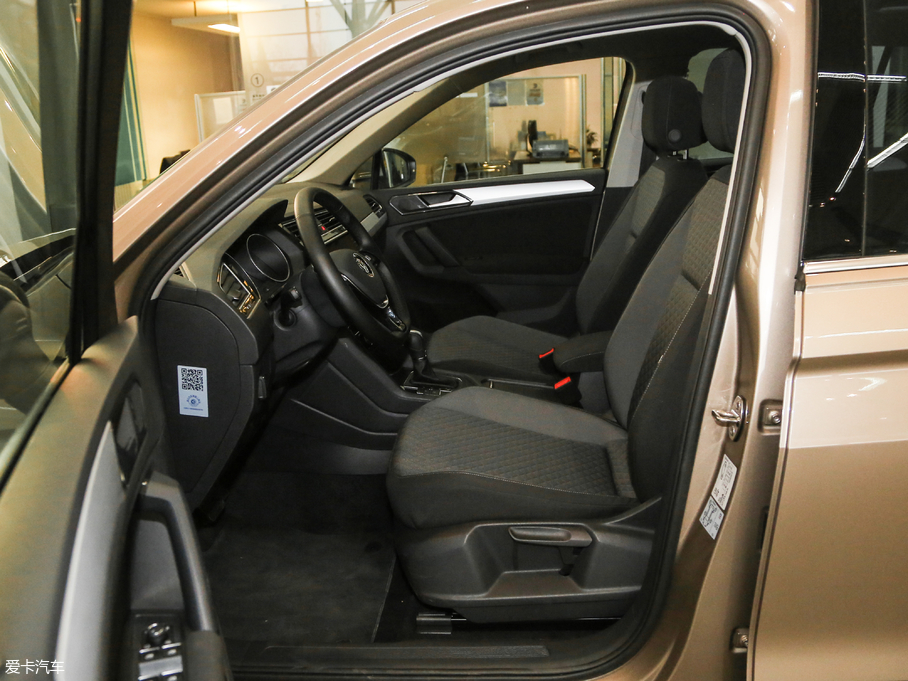 2018Tiguan 280TSI 򌾫Ӣ