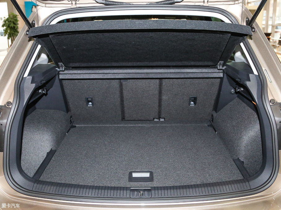 2018Tiguan 280TSI (q)Ӣ