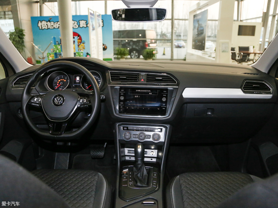 2018Tiguan 280TSI (q)Ӣ