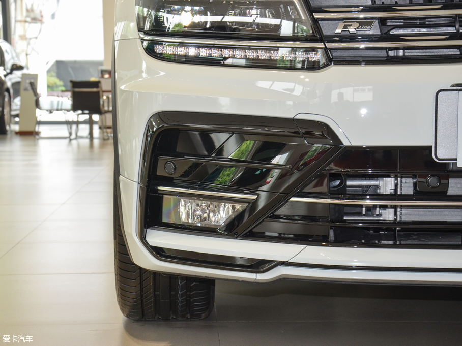 2018Tiguan 380TSI (q)R-Line