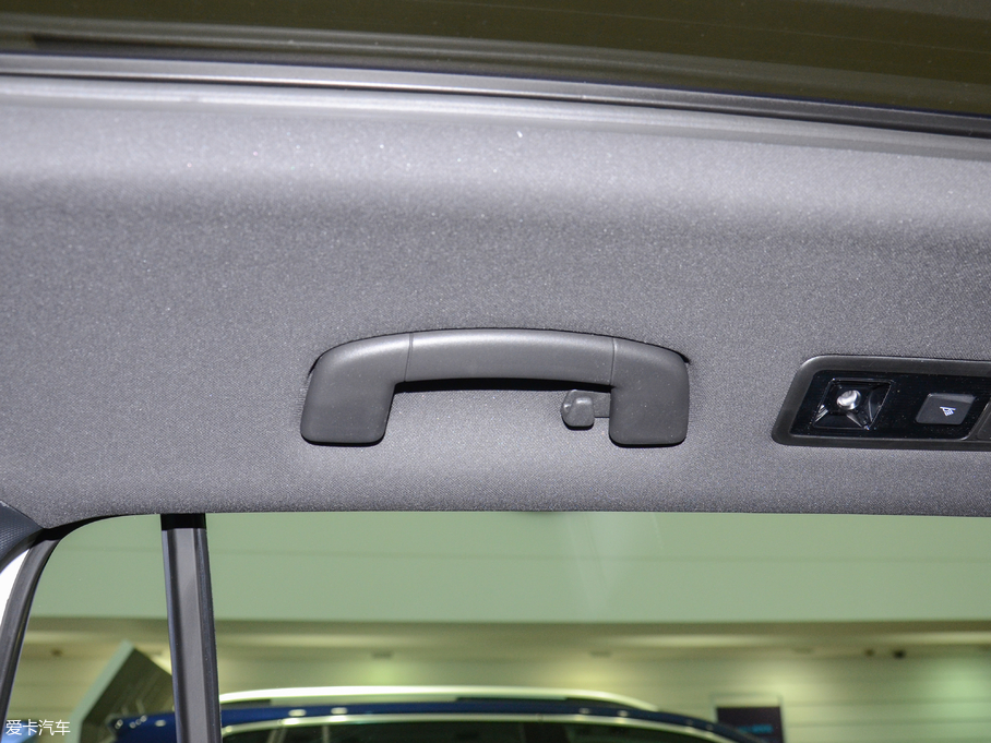 2018Tiguan 380TSI (q)R-Line