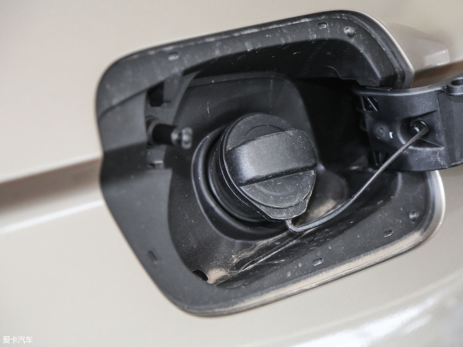 2018Tiguan 330TSI 򌄓