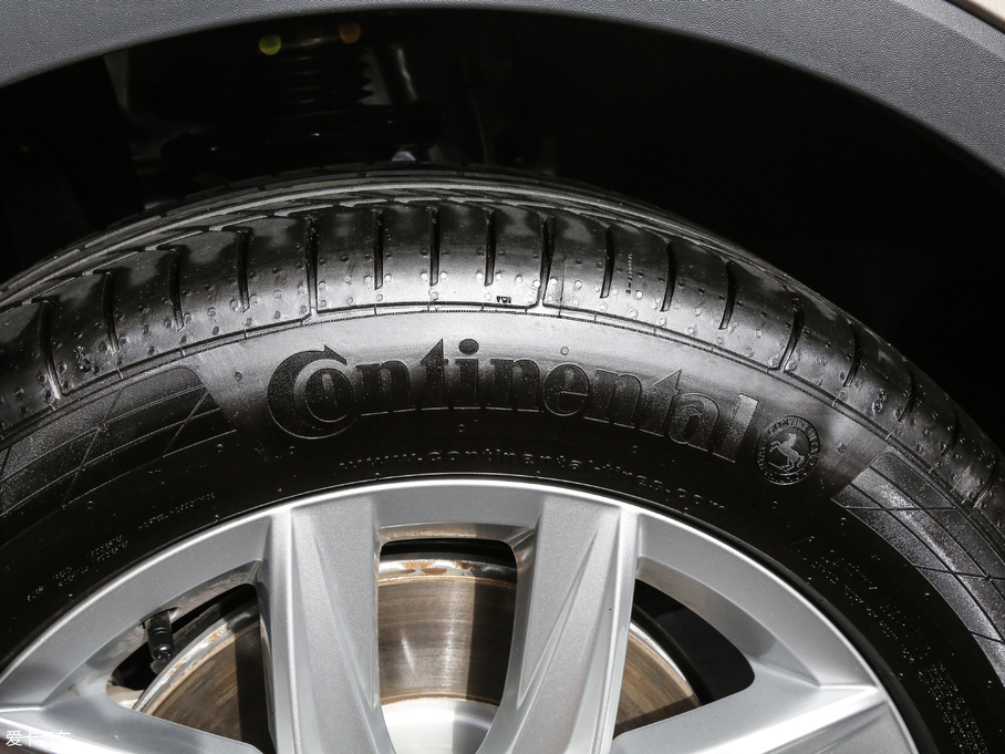 2018Tiguan 330TSI 򌄓