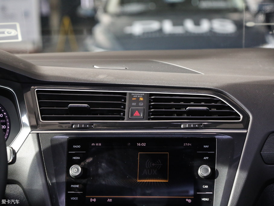 2018Tiguan 330TSI 򌄓