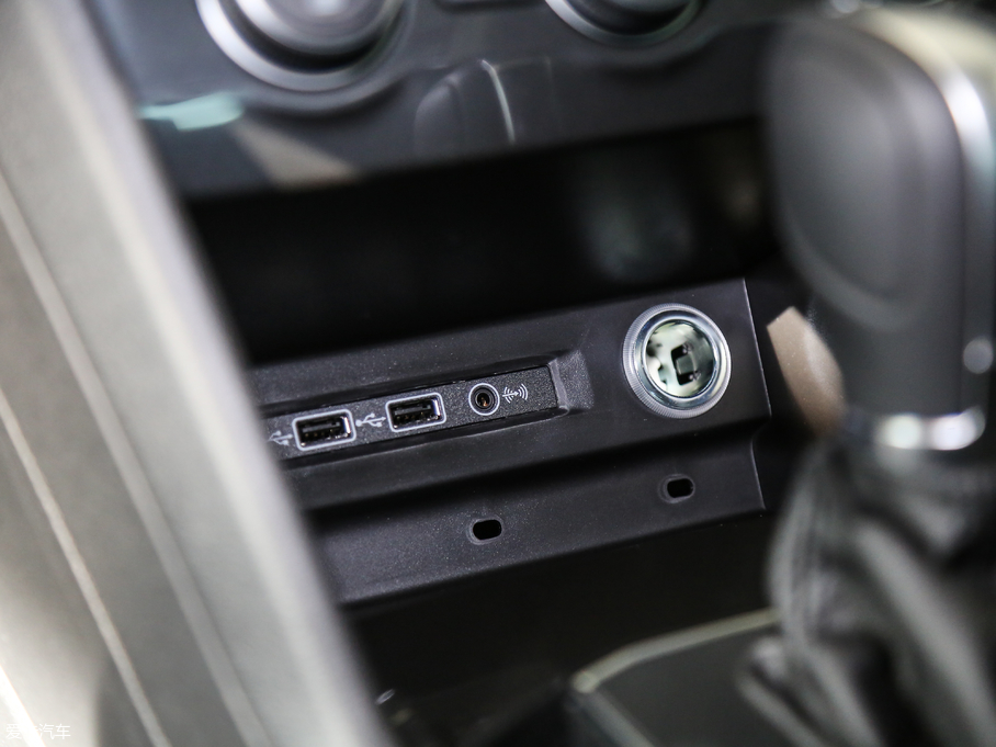 2018Tiguan 330TSI 򌄓