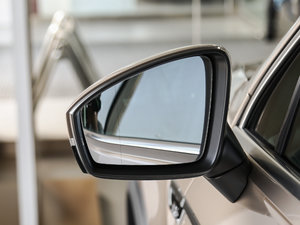 2018款330TSI 四驱高配型 细节外观