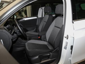 2018款280TSI 两驱精英型 主驾驶座椅