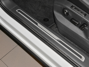 2018330TSI (q)(chung) g